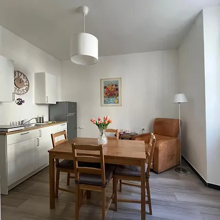 아파트 La Casa Di Milena 2 *
